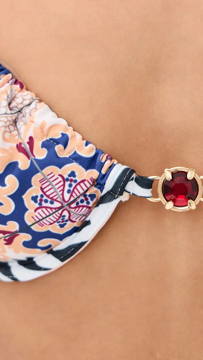 Bananhot Lesli Bikini Top | Thumbnail 6 Bananhot Lesli Bikini Top | Thumbnail 6