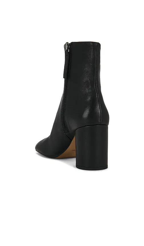 Steve Madden Caro Boot | Thumbnail 3 Steve Madden Caro Boot | Thumbnail 3