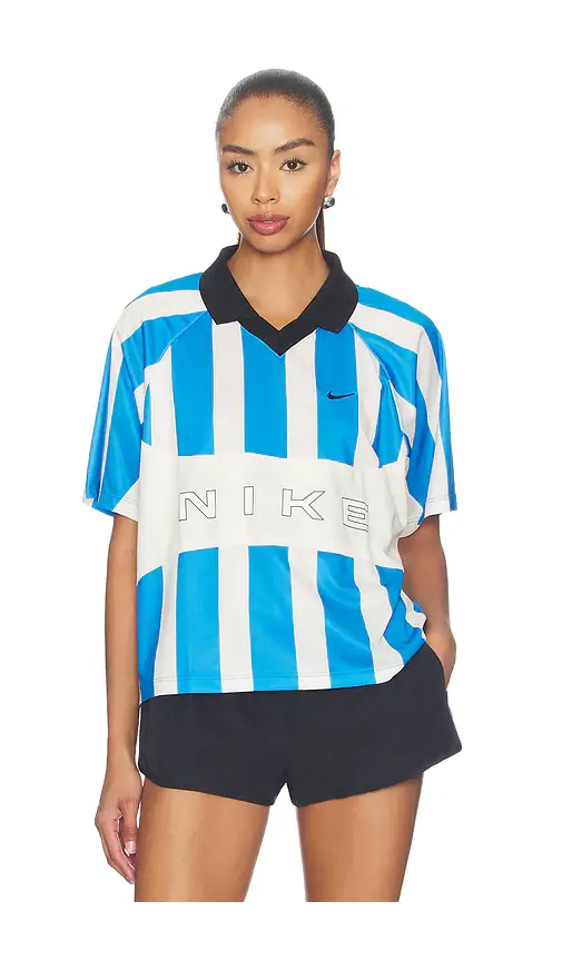 Nike Women's Oversized Short-sleeve Striped Jersey | Image 1 Nike Women's Oversized Short-sleeve Striped Jersey | Image 1