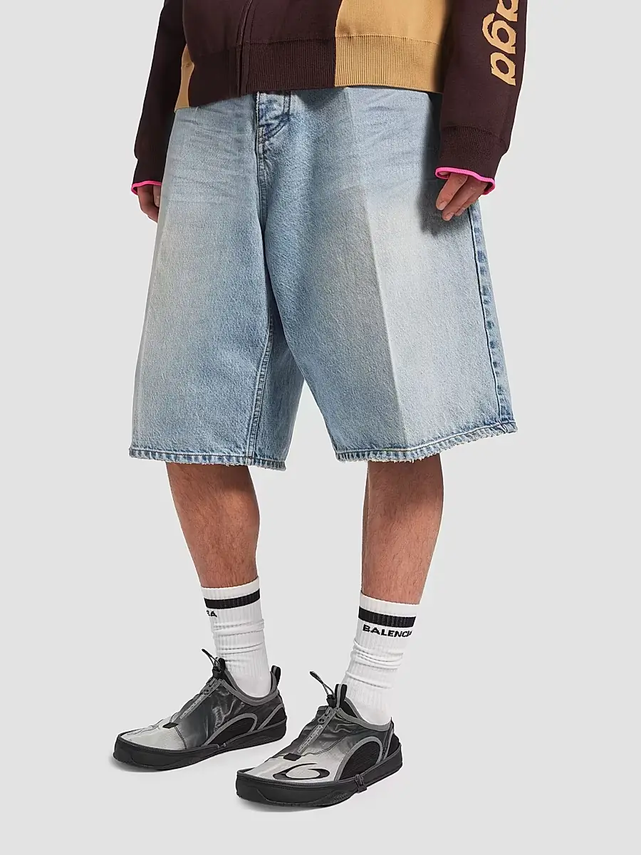 Balenciaga Men's Denim Stay Press Shorts | Thumbnail 3 Balenciaga Men's Denim Stay Press Shorts | Thumbnail 3