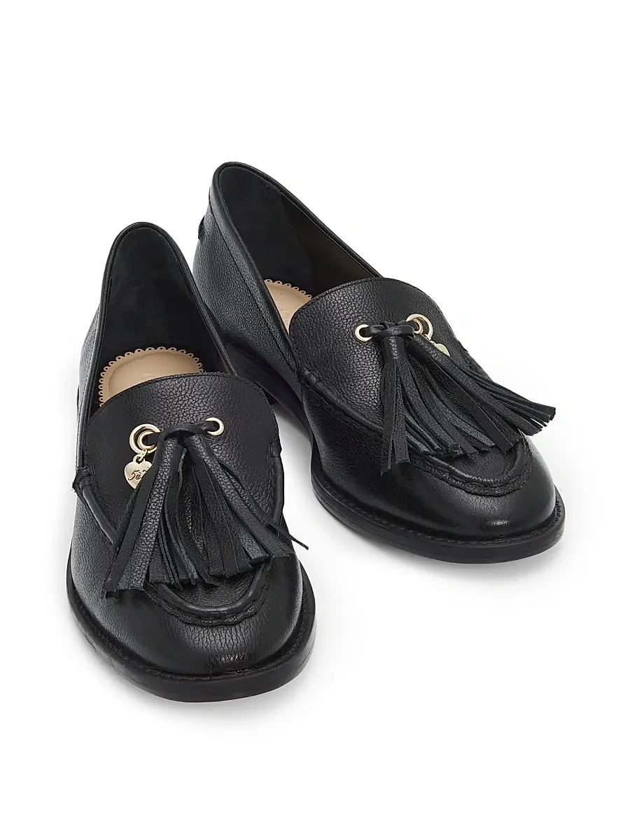 Cinq à Sept Women's Remi Leather Tassel Loafers | Thumbnail 2 Cinq à Sept Women's Remi Leather Tassel Loafers | Thumbnail 2
