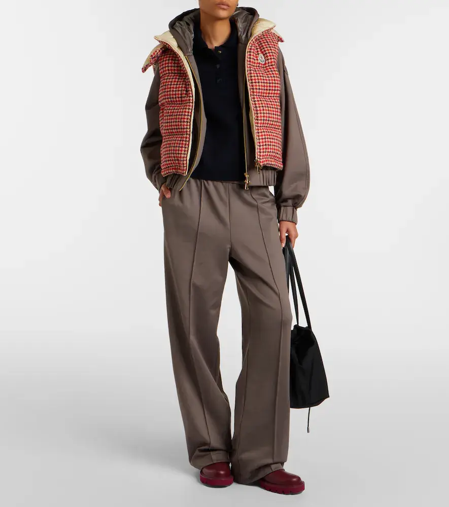 Moncler Jersey sweatpants | Thumbnail 6 Moncler Jersey sweatpants | Thumbnail 6