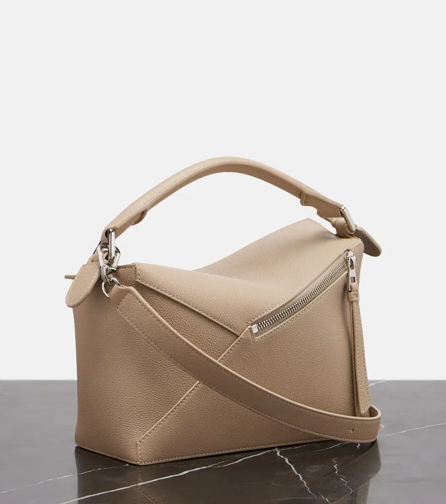 Loewe Puzzle Edge Small leather top-handle bag | Thumbnail 4 Loewe Puzzle Edge Small leather top-handle bag | Thumbnail 4