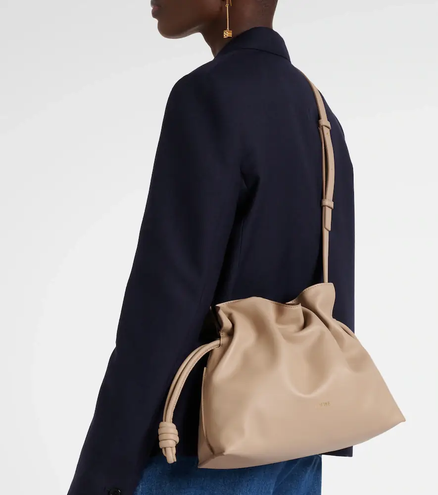 Loewe Flamenco Medium leather clutch | Thumbnail 3