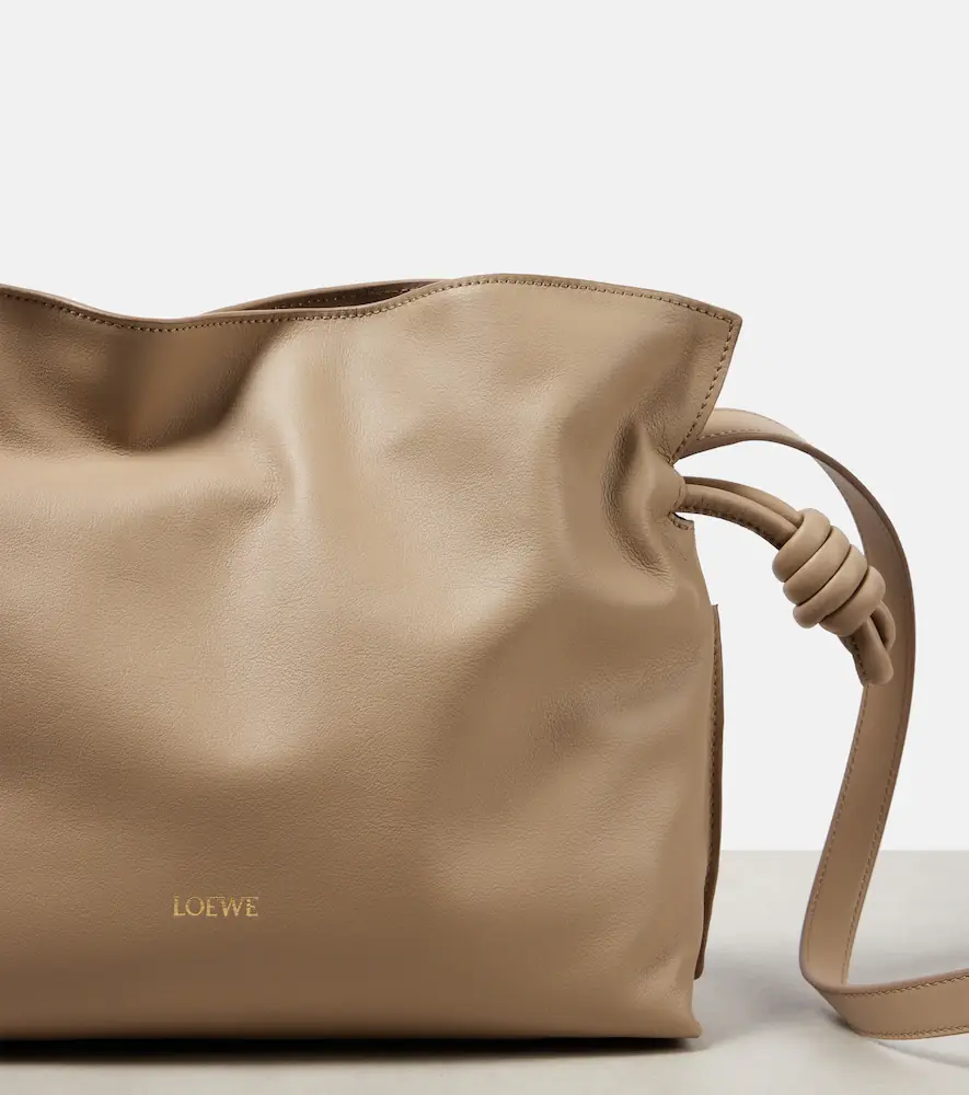 Loewe Flamenco Medium leather clutch | Thumbnail 4