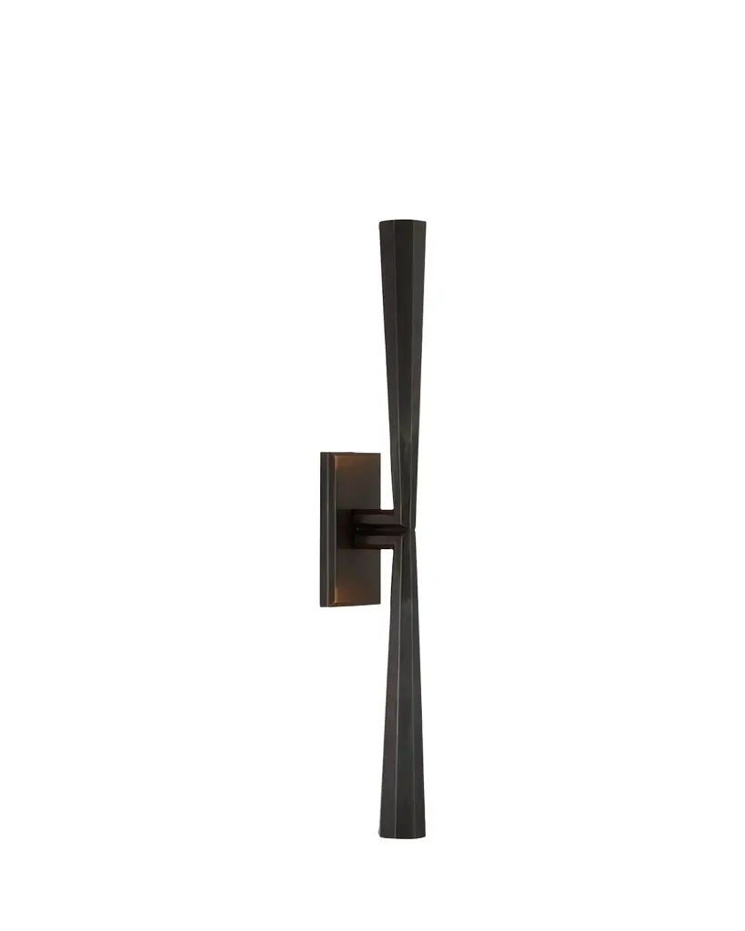 Visual Comfort Signature Galahad Linear Sconce By Thomas O'Brien