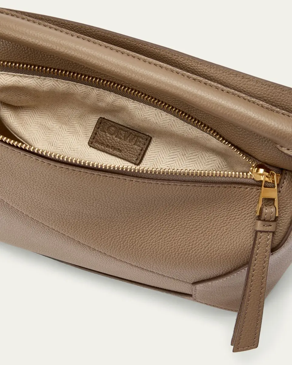 Loewe Puzzle Edge Small Top-Handle Bag in Grain Leather | Thumbnail 4 Loewe Puzzle Edge Small Top-Handle Bag in Grain Leather | Thumbnail 4