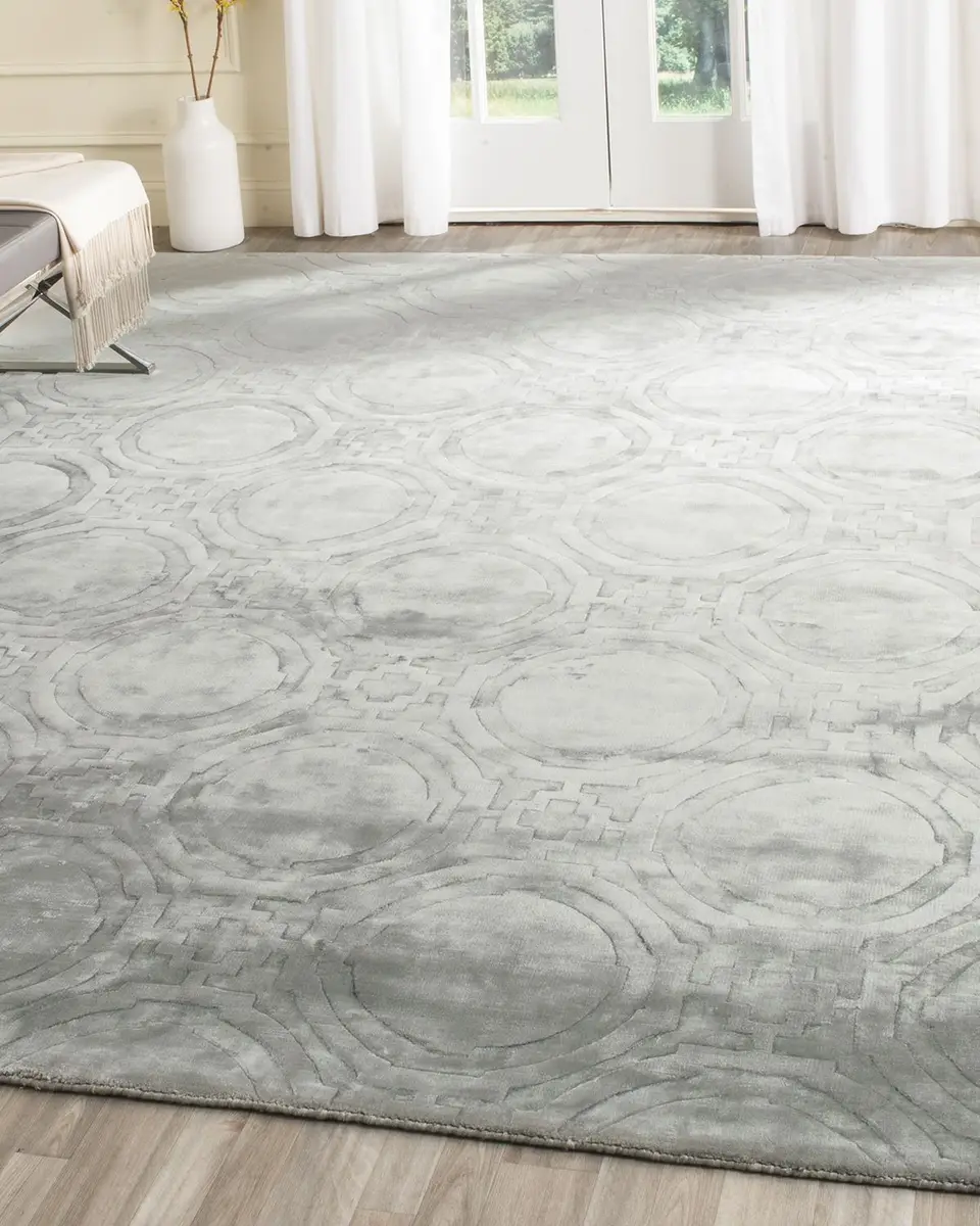 Safavieh Magee Hand-Loomed Rug | Thumbnail 2