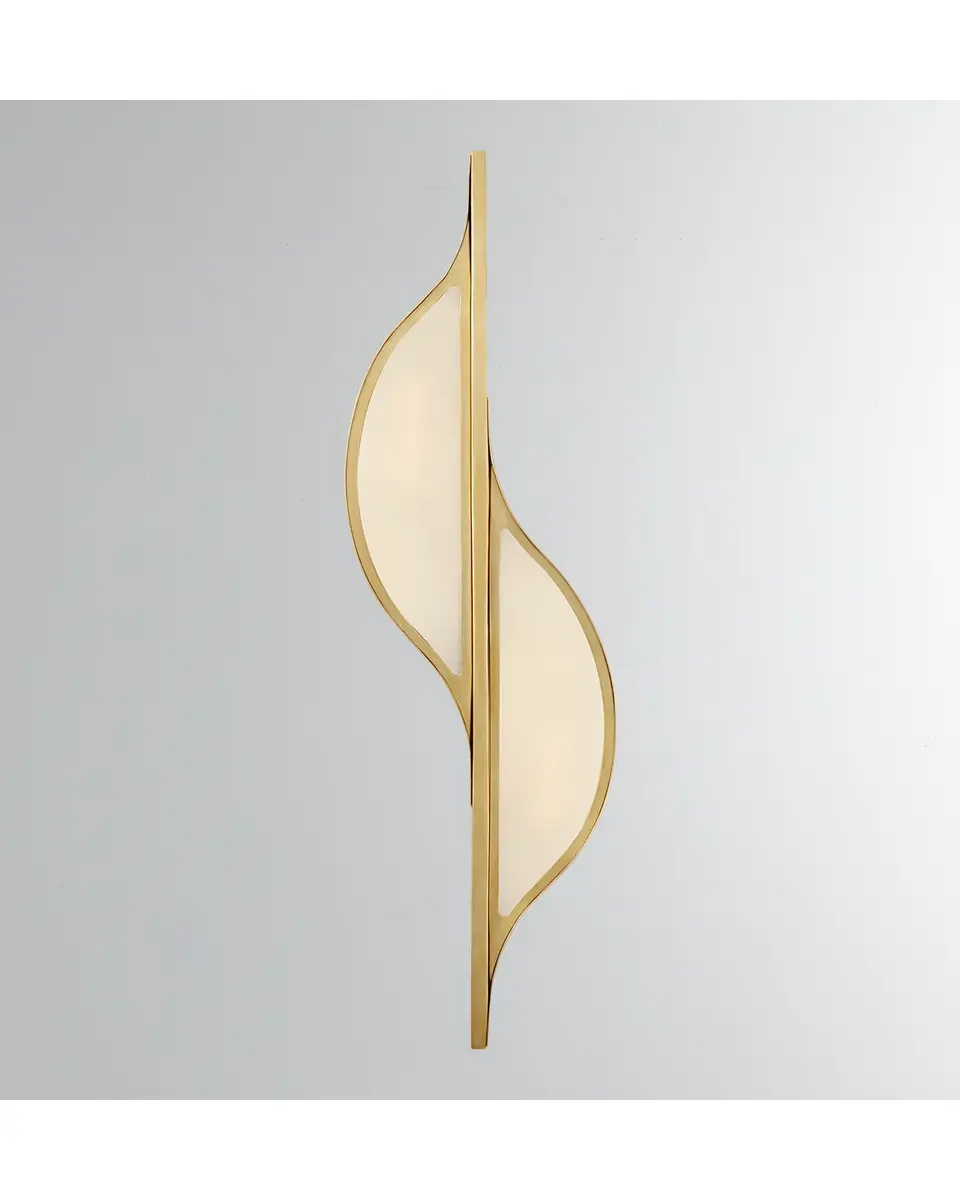 Visual Comfort Signature Avant Large Curved Sconce By Kelly Wearstler | Thumbnail 2 Visual Comfort Signature Avant Large Curved Sconce By Kelly Wearstler | Thumbnail 2