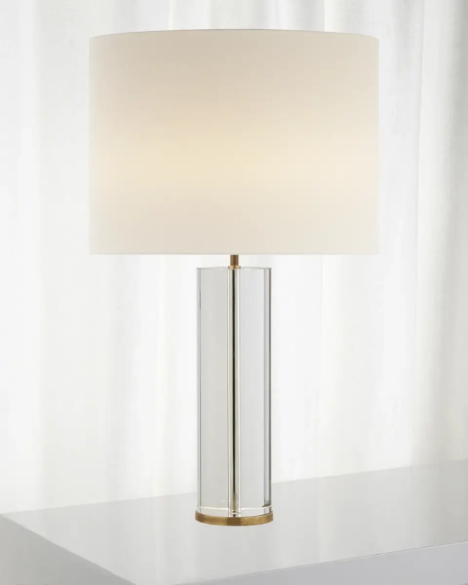 Visual Comfort Signature Lineham Table Lamp By AERIN | Image 1 Visual Comfort Signature Lineham Table Lamp By AERIN | Image 1