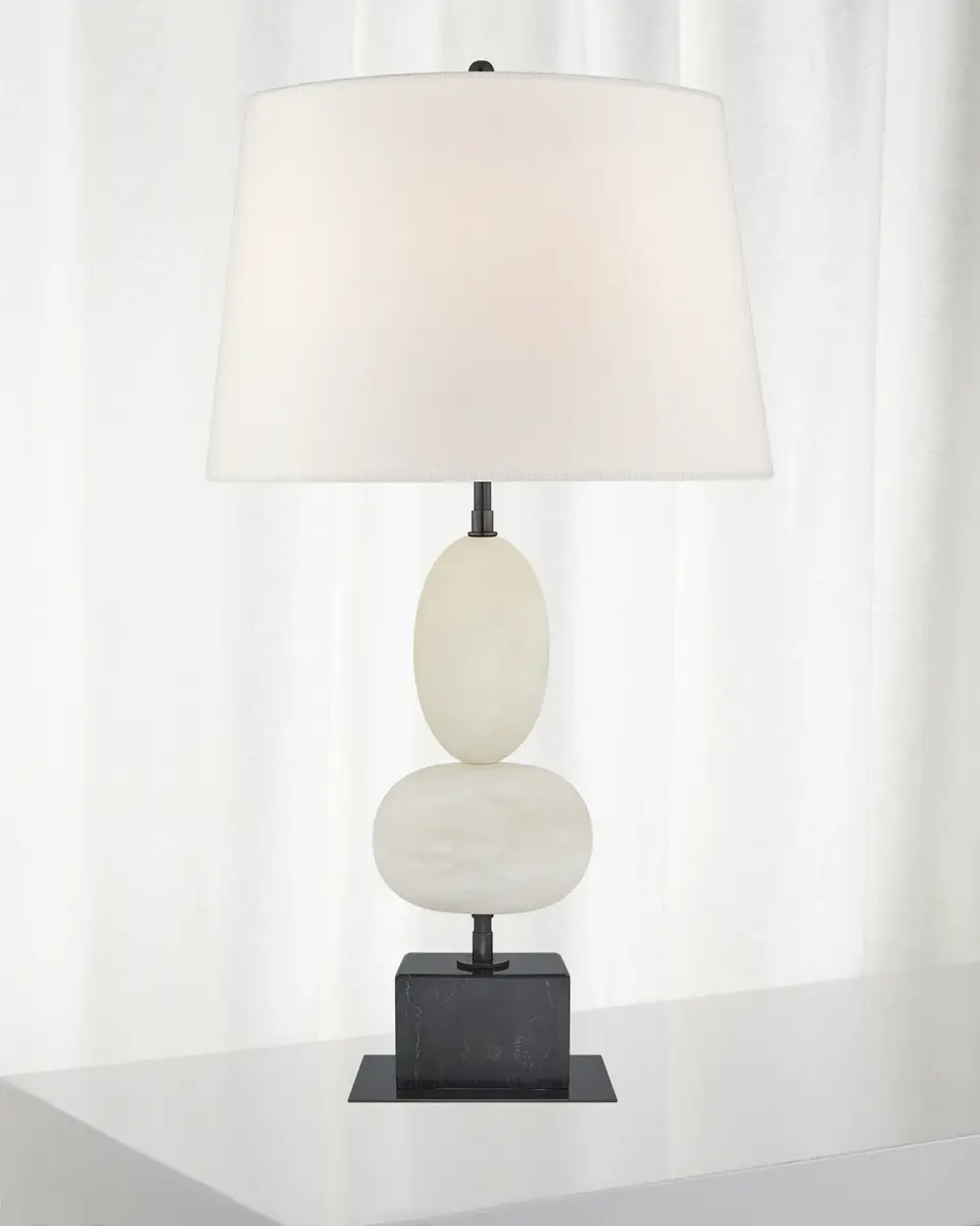 Visual Comfort Signature Dani Medium Table Lamp By Thomas O 'Brien | Image 1 Visual Comfort Signature Dani Medium Table Lamp By Thomas O 'Brien | Image 1