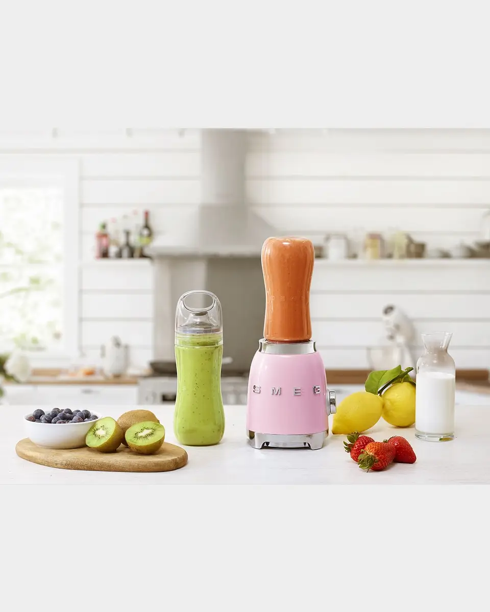 Smeg Retro-Style Personal Blender | Thumbnail 5