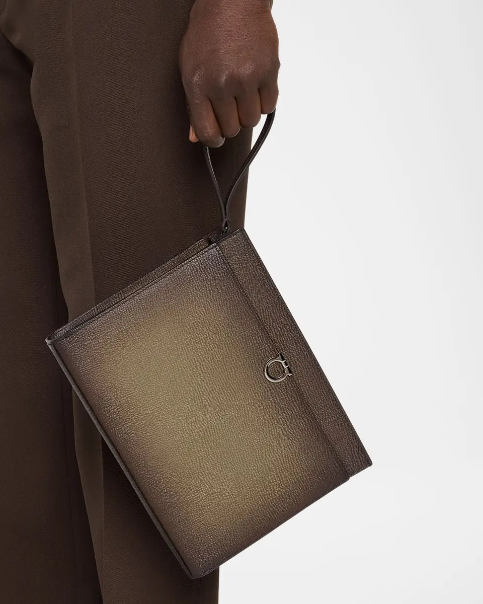 Ferragamo Men's Gancio Hammered Leather Zip Pouch | Thumbnail 2