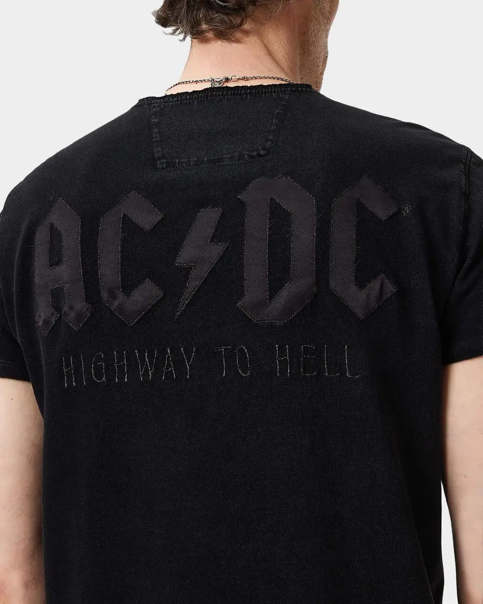 JOHN VARVATOS Men's AC/DC Highway to Hell Raw-Edge Crewneck T-Shirt | Thumbnail 5 JOHN VARVATOS Men's AC/DC Highway to Hell Raw-Edge Crewneck T-Shirt | Thumbnail 5