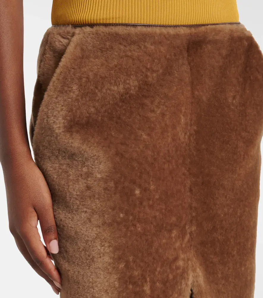 Saint Laurent Shearling pencil skirt | Thumbnail 4