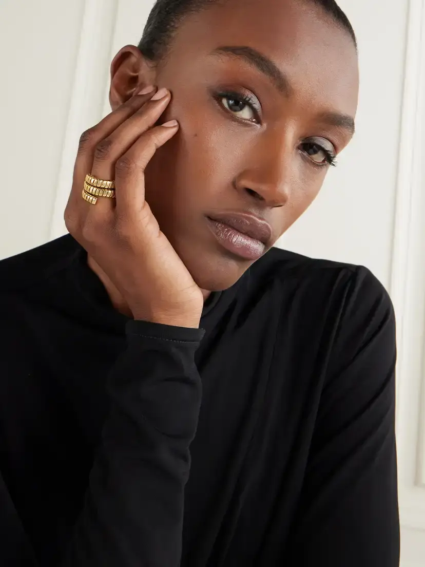 Stephanie Windsor + Bvlgari Vintage 1990-2000s Serpenti 18-karat Gold Ring | Thumbnail 2 Stephanie Windsor + Bvlgari Vintage 1990-2000s Serpenti 18-karat Gold Ring | Thumbnail 2
