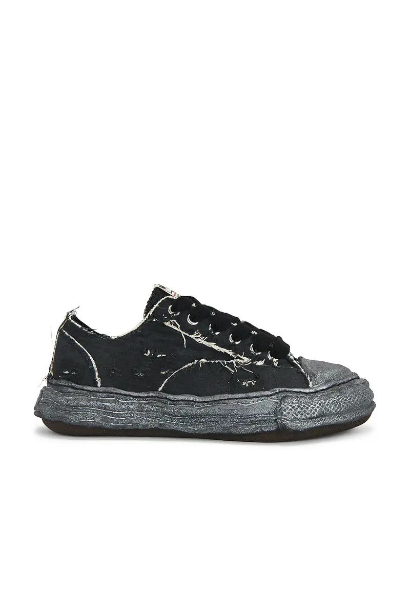 Maison MIHARA YASUHIRO Peterson23 Original Sole Ripping And Over Dyeing Canvas Low -Top Sneaker | Image 1 Maison MIHARA YASUHIRO Peterson23 Original Sole Ripping And Over Dyeing Canvas Low -Top Sneaker | Image 1