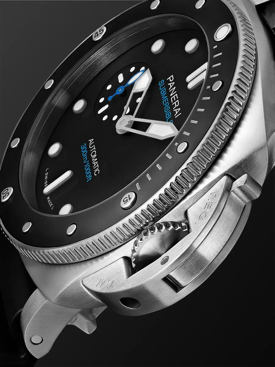 Panerai Submersible Automatic Stainless Steel and Ceramic Watch, Ref. PAM 00683 - Men | Thumbnail 3 Panerai Submersible Automatic Stainless Steel and Ceramic Watch, Ref. PAM 00683 - Men | Thumbnail 3