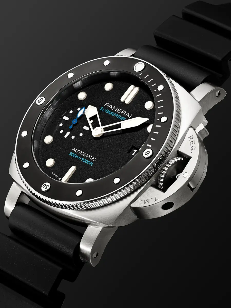 Panerai Submersible Automatic Stainless Steel and Ceramic Watch, Ref. PAM 00683 - Men | Thumbnail 4 Panerai Submersible Automatic Stainless Steel and Ceramic Watch, Ref. PAM 00683 - Men | Thumbnail 4