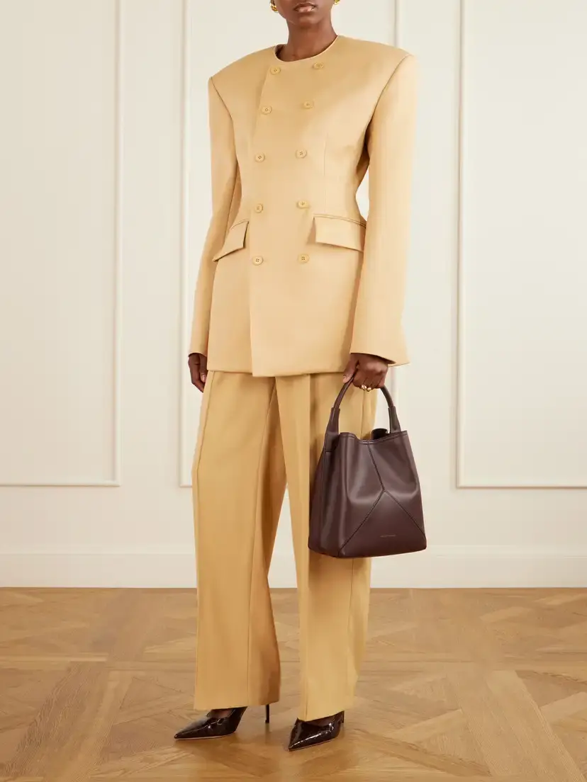 Victoria Beckham The Victoria Bucket Leather Bag | Thumbnail 3 Victoria Beckham The Victoria Bucket Leather Bag | Thumbnail 3