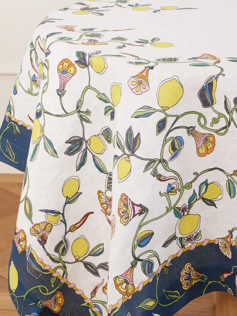 La DoubleJ Large Printed Linen Tablecloth | Thumbnail 3 La DoubleJ Large Printed Linen Tablecloth | Thumbnail 3
