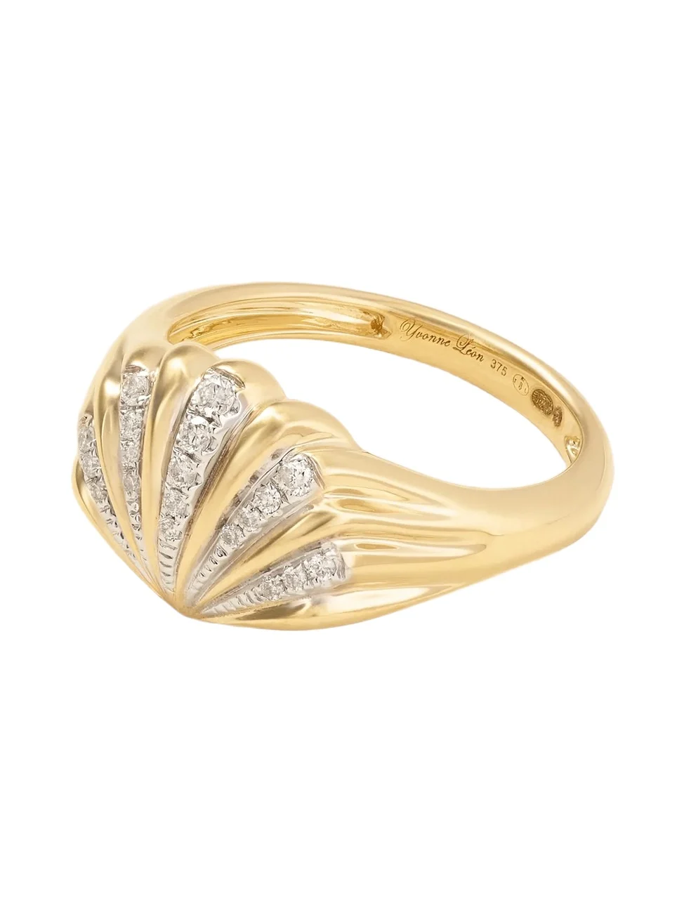 Yvonne Léon Baby Chevalière Coquillage 9-karat Gold Diamond Ring