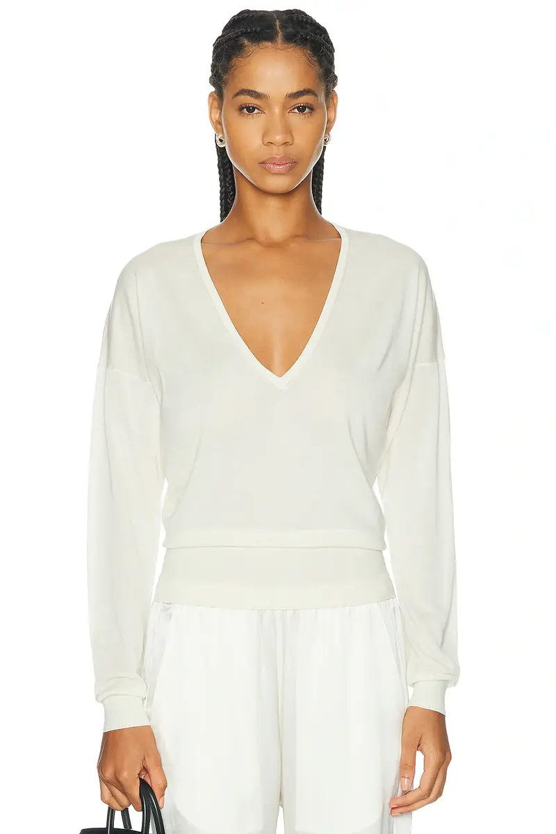 RENGGLI Silk Cashmere V-Neck Sweater | Image 1 RENGGLI Silk Cashmere V-Neck Sweater | Image 1