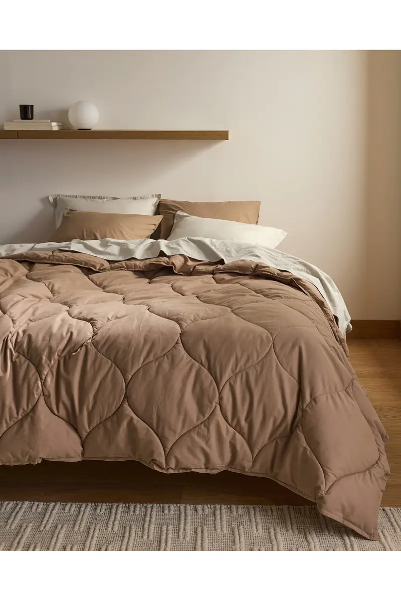 Parachute Cotton Drift Comforter | Thumbnail 2 Parachute Cotton Drift Comforter | Thumbnail 2