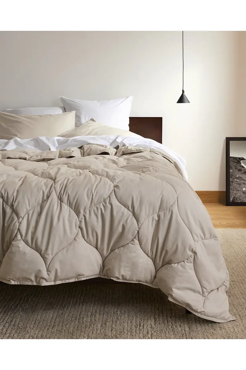 Parachute Cotton Drift Comforter | Thumbnail 2 Parachute Cotton Drift Comforter | Thumbnail 2