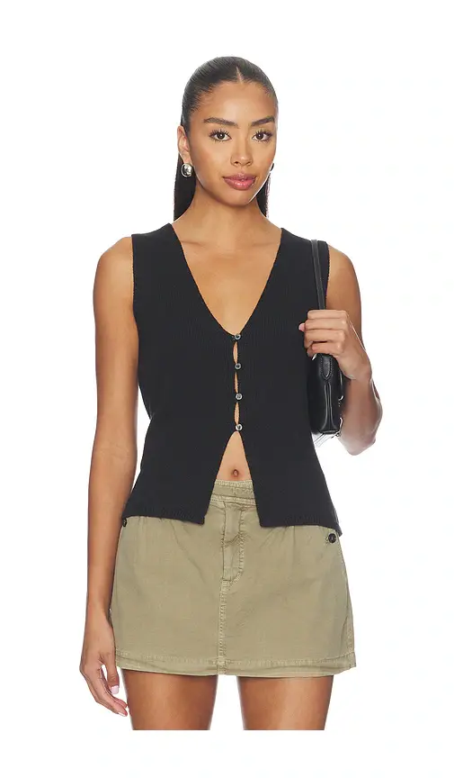 GOOD AMERICAN The Knit Vest Top | Image 1 GOOD AMERICAN The Knit Vest Top | Image 1