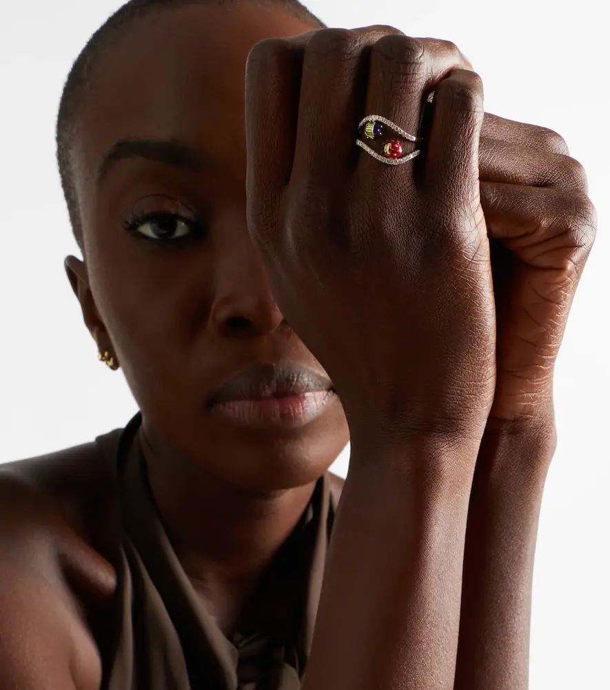 Yvonne Léon Yvonne Léon Alliance Coccinelle Scarabée Mini 9kt gold and enamel ring with diamonds | Thumbnail 3 Yvonne Léon Yvonne Léon Alliance Coccinelle Scarabée Mini 9kt gold and enamel ring with diamonds | Thumbnail 3