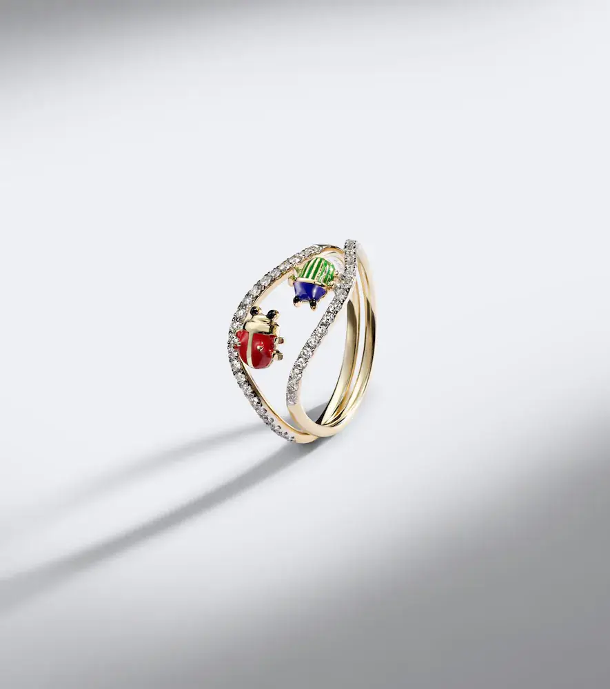 Yvonne Léon Yvonne Léon Alliance Coccinelle Scarabée Mini 9kt gold and enamel ring with diamonds | Thumbnail 5 Yvonne Léon Yvonne Léon Alliance Coccinelle Scarabée Mini 9kt gold and enamel ring with diamonds | Thumbnail 5