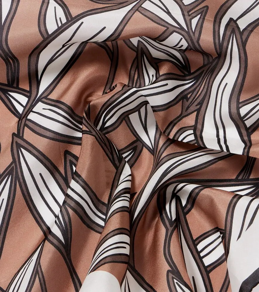 Brunello Cucinelli Printed silk twill scarf | Thumbnail 2