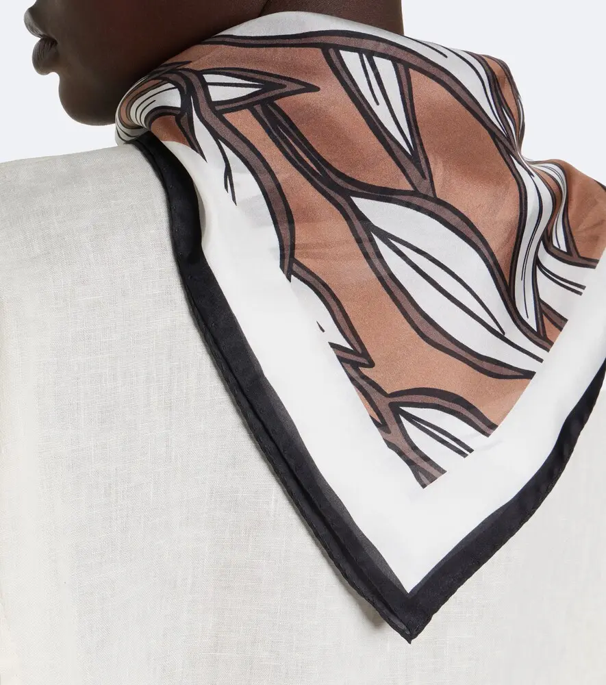 Brunello Cucinelli Printed silk twill scarf | Thumbnail 5