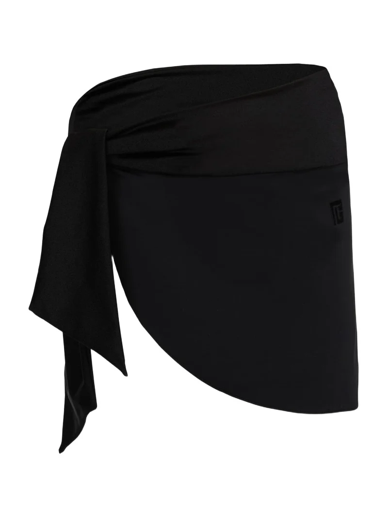 Tie sarong Tie sarong