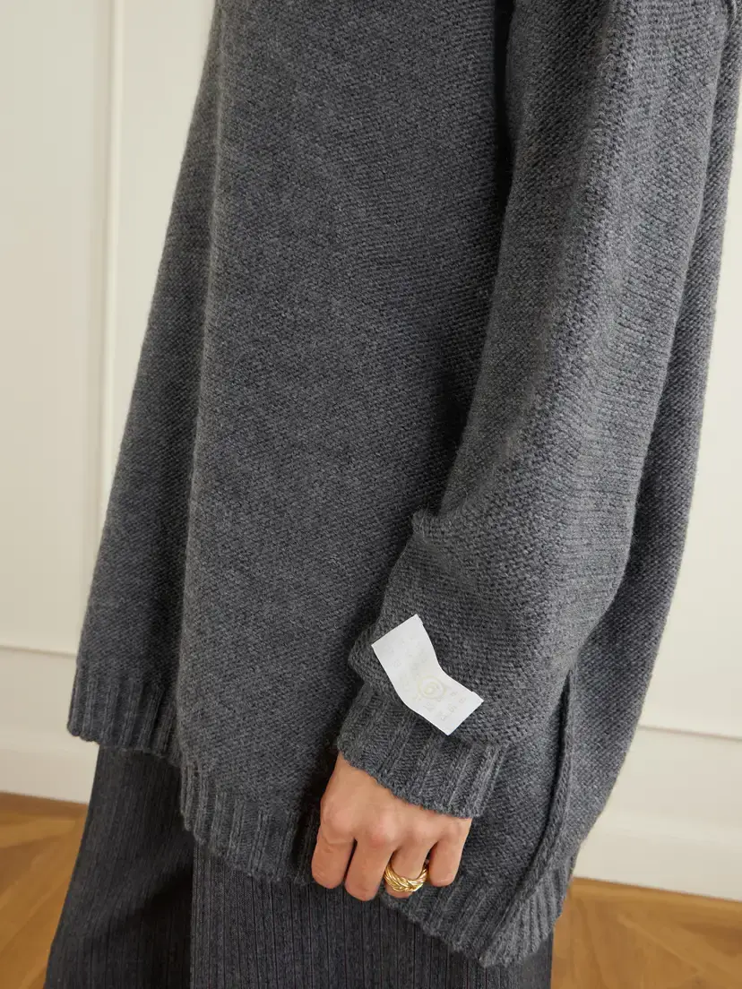 MM6 MAISON MARGIELA Oversized Wool And Alpaca-blend Sweater - Gray | Thumbnail 5 MM6 MAISON MARGIELA Oversized Wool And Alpaca-blend Sweater - Gray | Thumbnail 5