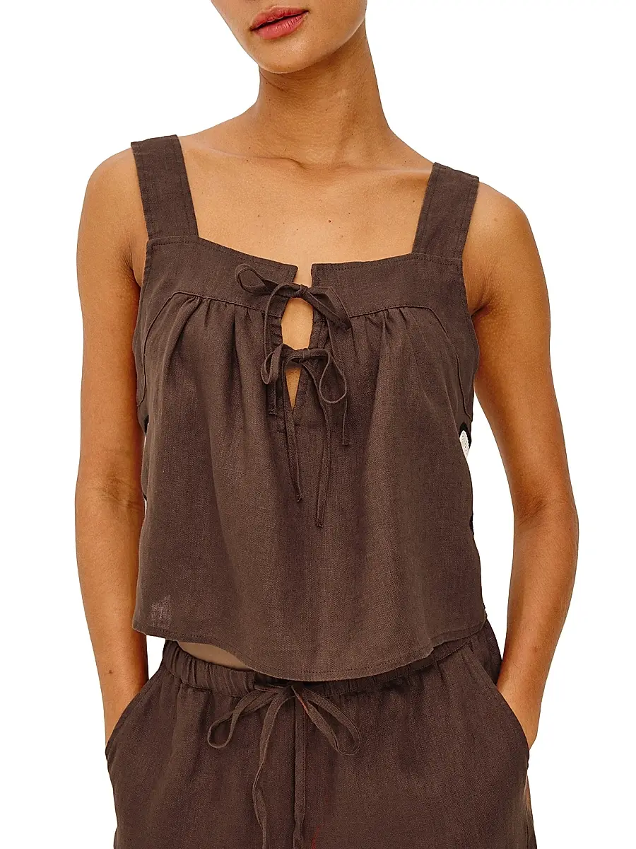 RAILS Women's Calais Crochet Flower Linen Top | Thumbnail 3 RAILS Women's Calais Crochet Flower Linen Top | Thumbnail 3