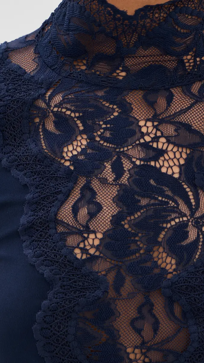 Rabanne Haut Lace Top | Thumbnail 6 Rabanne Haut Lace Top | Thumbnail 6