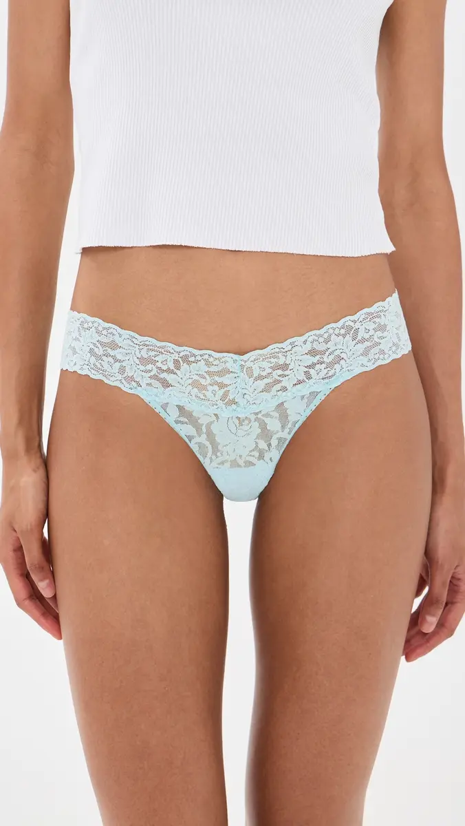 Hanky Panky Signature Lace Low Rise Thong Panties 5 Pack | Thumbnail 3