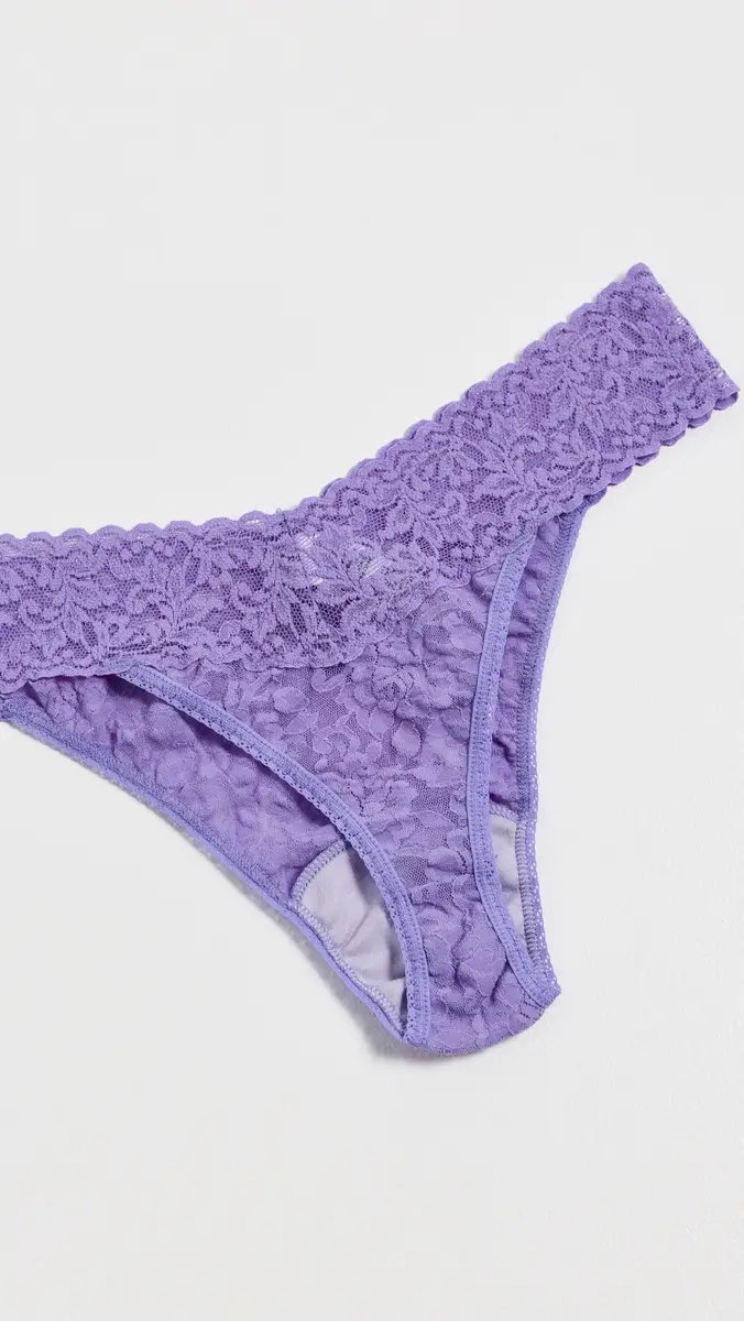 Hanky Panky Signature Lace Original Rise Thong Panties 5 Pack | Thumbnail 5 Hanky Panky Signature Lace Original Rise Thong Panties 5 Pack | Thumbnail 5