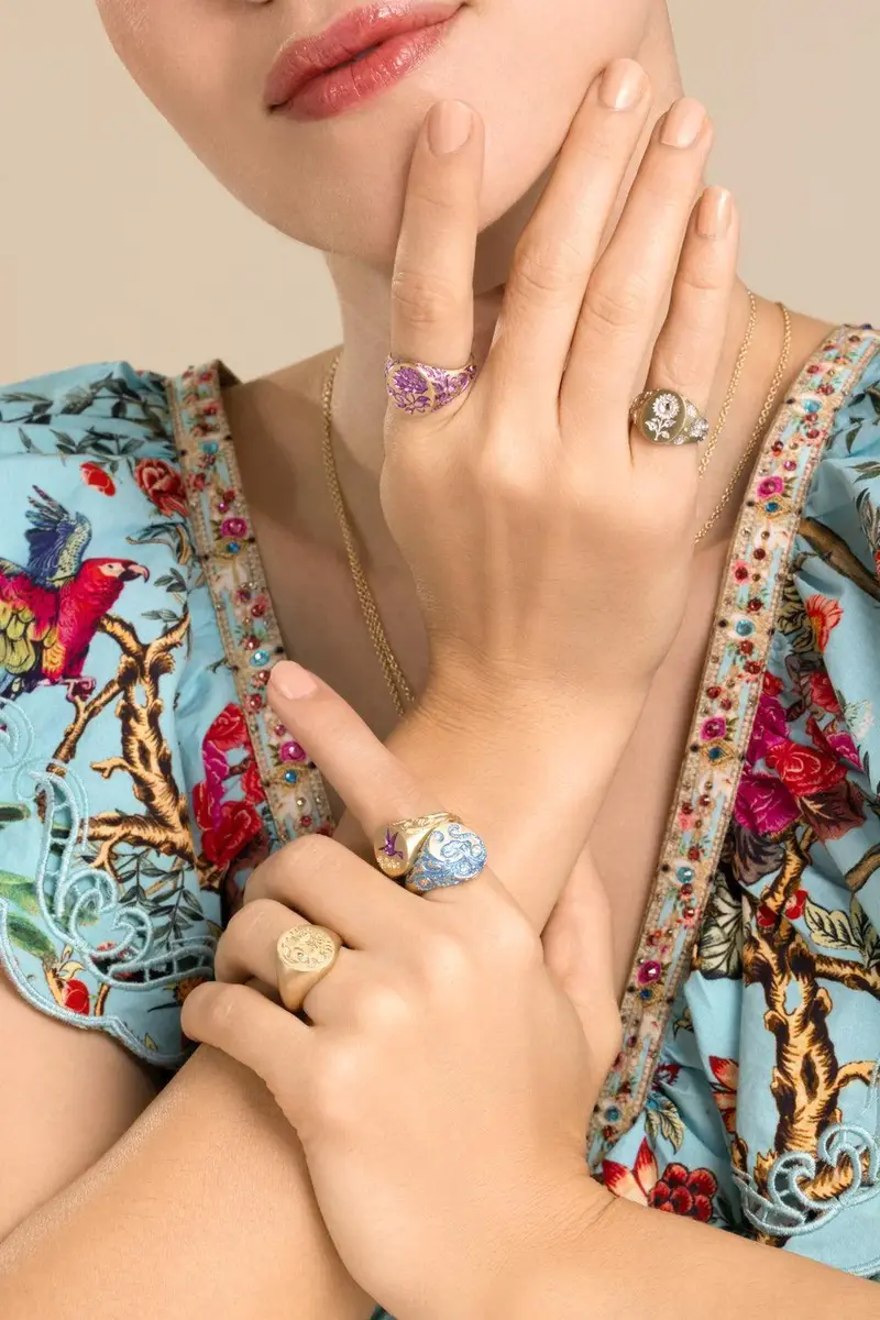 CASTRO SMITH Purple Hummingbird Signet Ring | Thumbnail 5 CASTRO SMITH Purple Hummingbird Signet Ring | Thumbnail 5