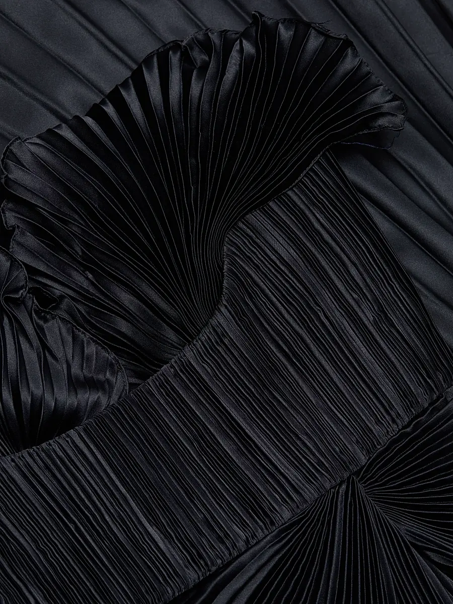 Amur Women's Kaylani Pleated Gown | Thumbnail 7 Amur Women's Kaylani Pleated Gown | Thumbnail 7