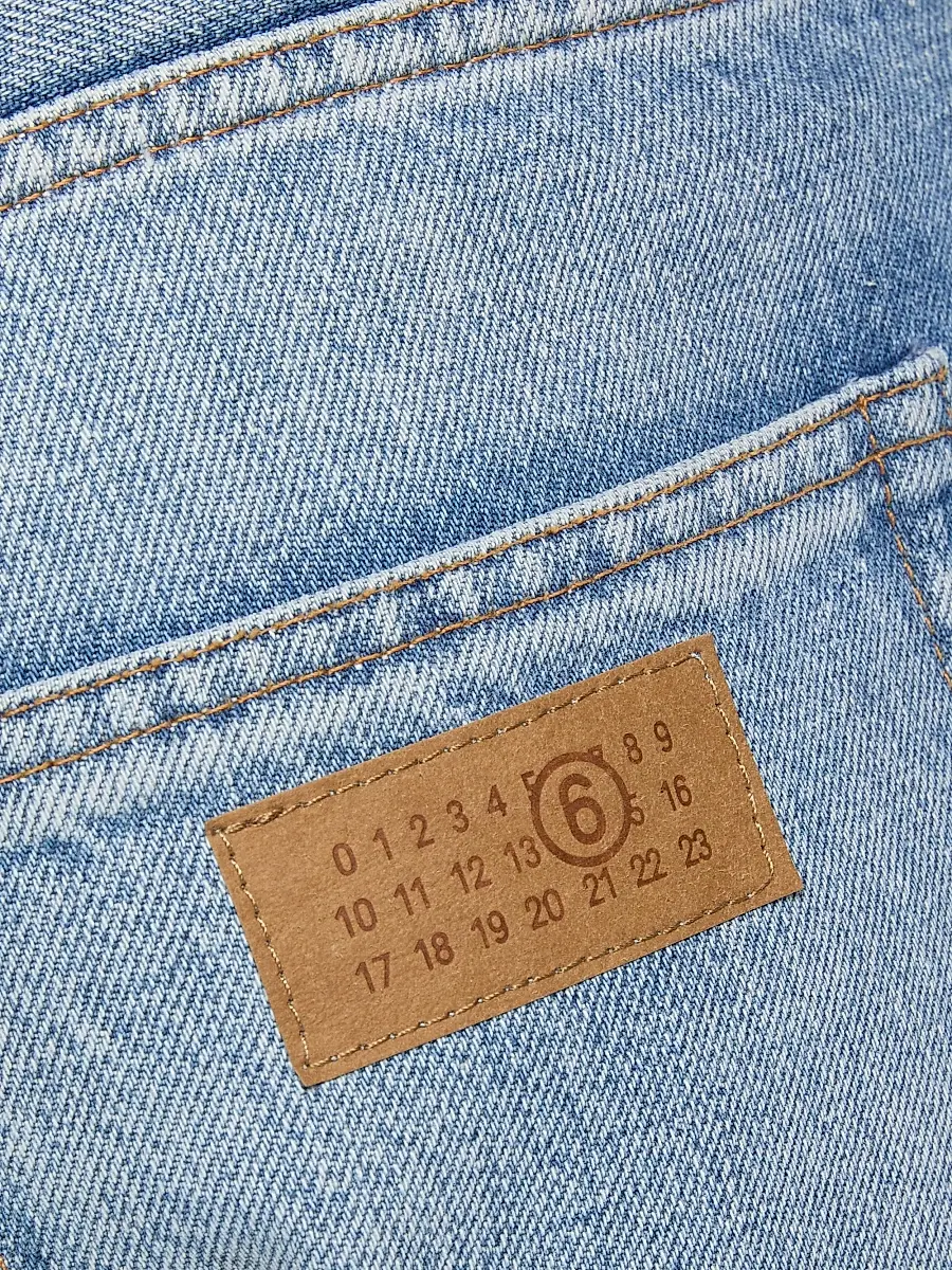 MM6 MAISON MARGIELA Men's Relaxed-Fit Jeans | Thumbnail 7 MM6 MAISON MARGIELA Men's Relaxed-Fit Jeans | Thumbnail 7