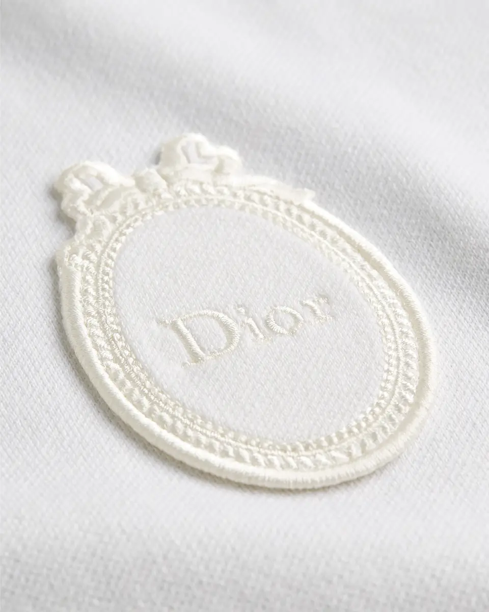 Dior Dior Médaillon Short-Sleeved Sweater | Thumbnail 3