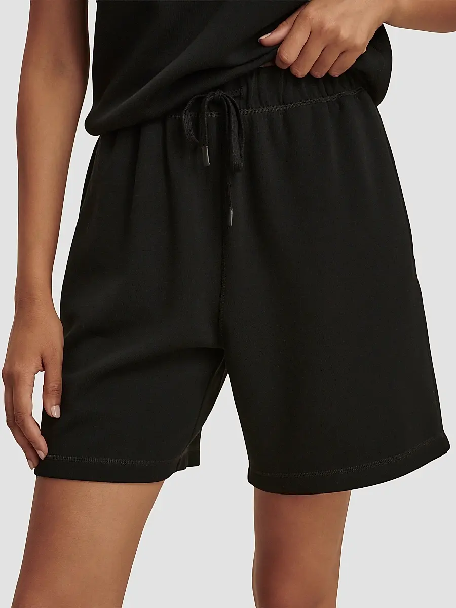 Varley Women's Rumer High-Rise Shorts | Thumbnail 3 Varley Women's Rumer High-Rise Shorts | Thumbnail 3