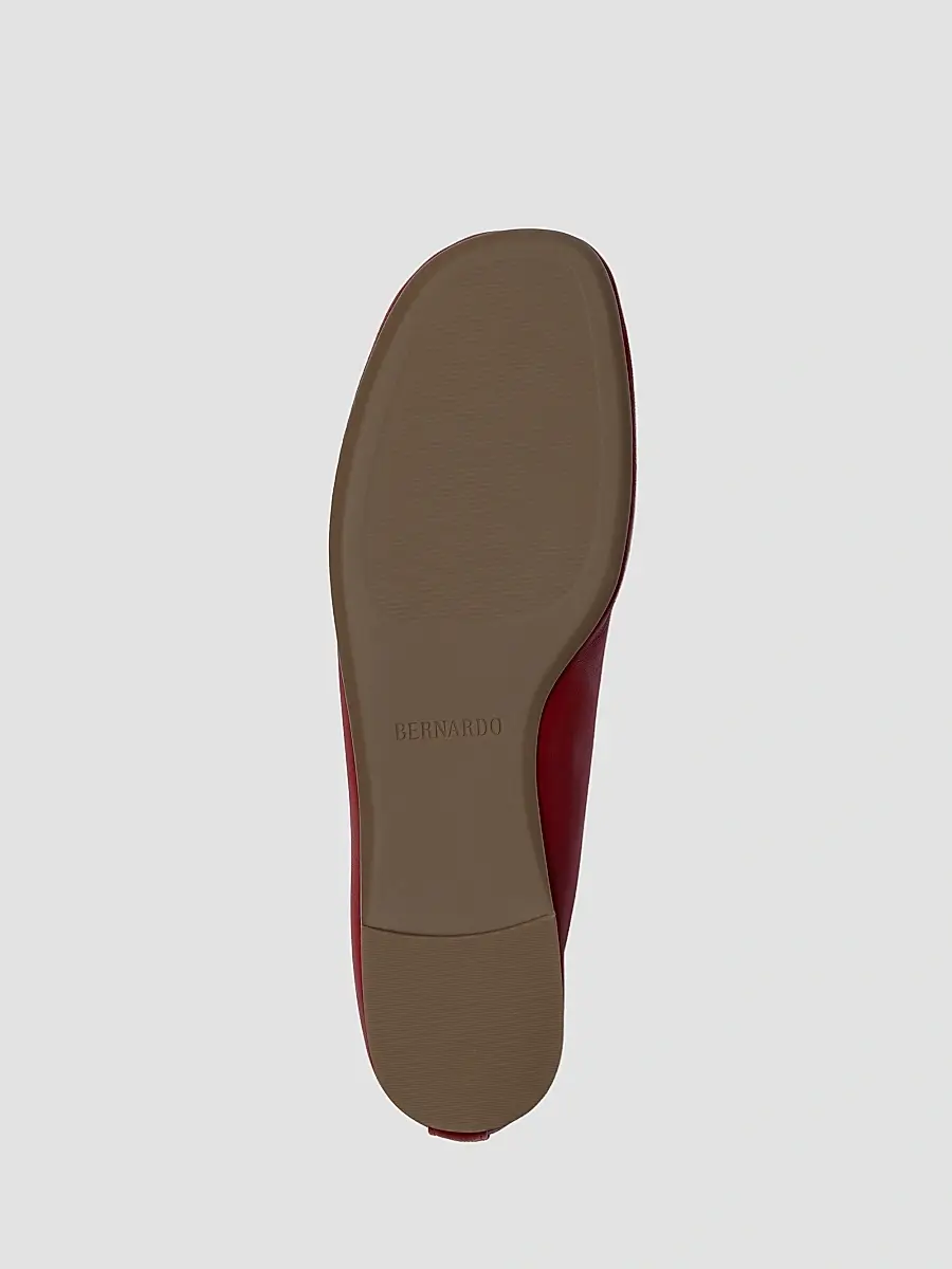 Bernardo Women's Meredith Ballet Flats | Thumbnail 4 Bernardo Women's Meredith Ballet Flats | Thumbnail 4