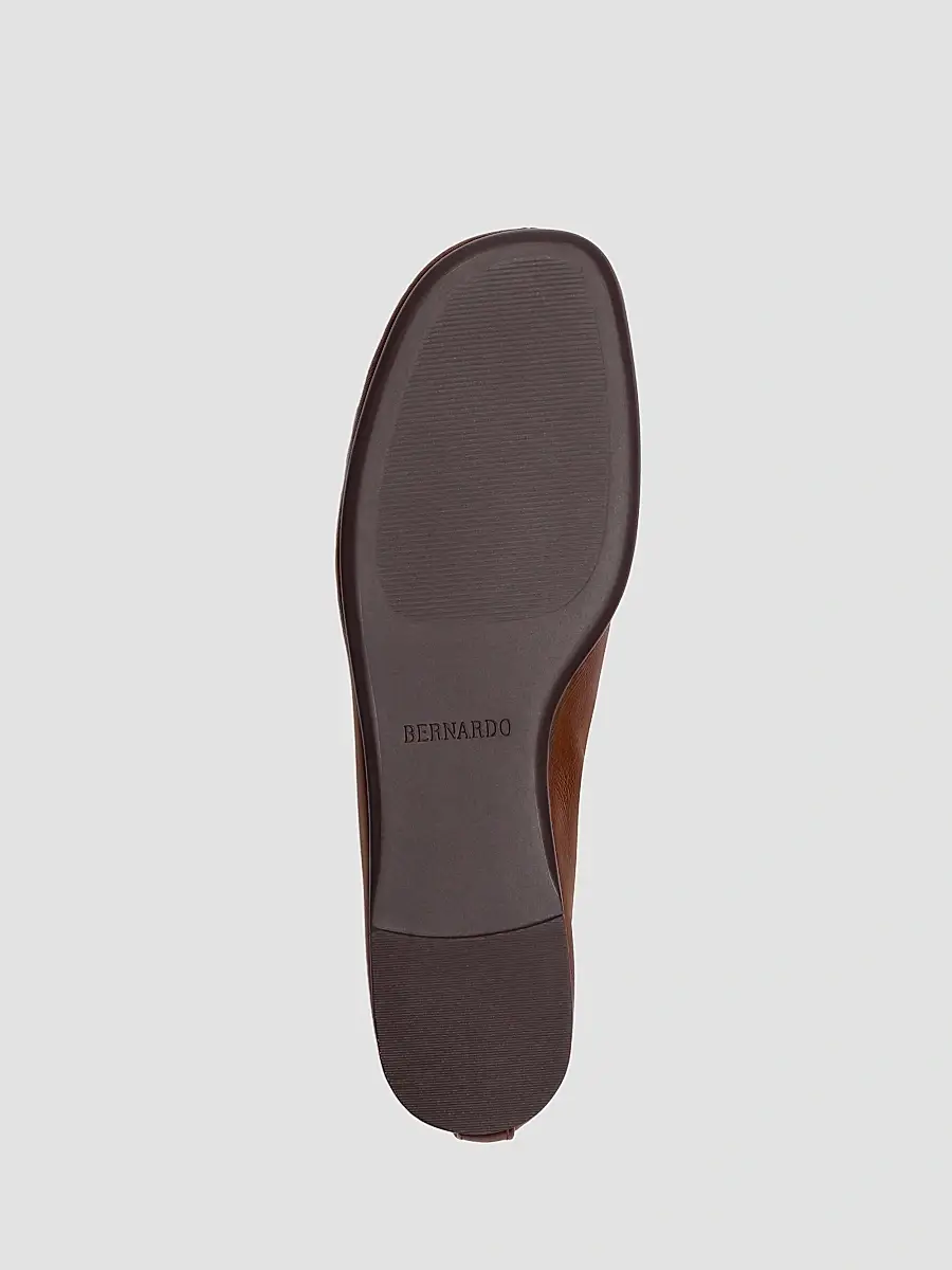 Bernardo Women's Meredith Ballet Flats | Thumbnail 4 Bernardo Women's Meredith Ballet Flats | Thumbnail 4