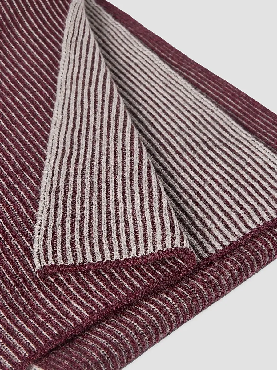 Brunello Cucinelli Men's Cashmere English Rib Vanisé Knit Scarf | Thumbnail 3 Brunello Cucinelli Men's Cashmere English Rib Vanisé Knit Scarf | Thumbnail 3