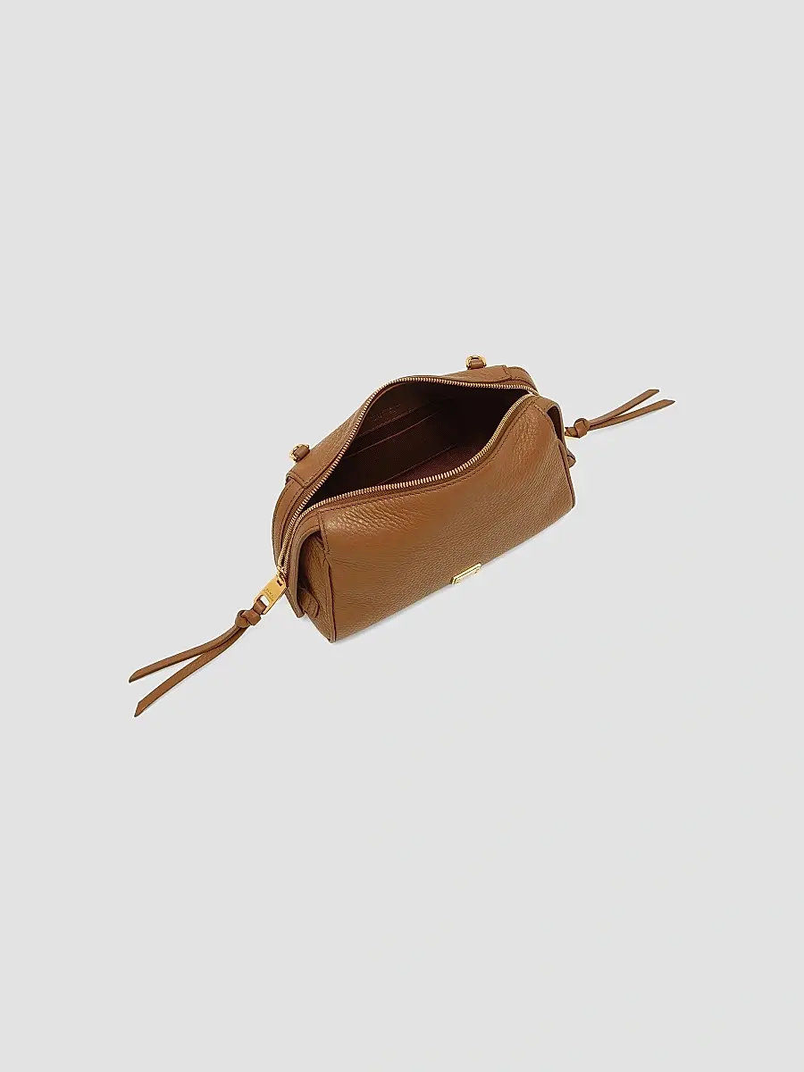 Dolce & Gabbana Women's Vittoria Leather Top Handle Bag | Thumbnail 3