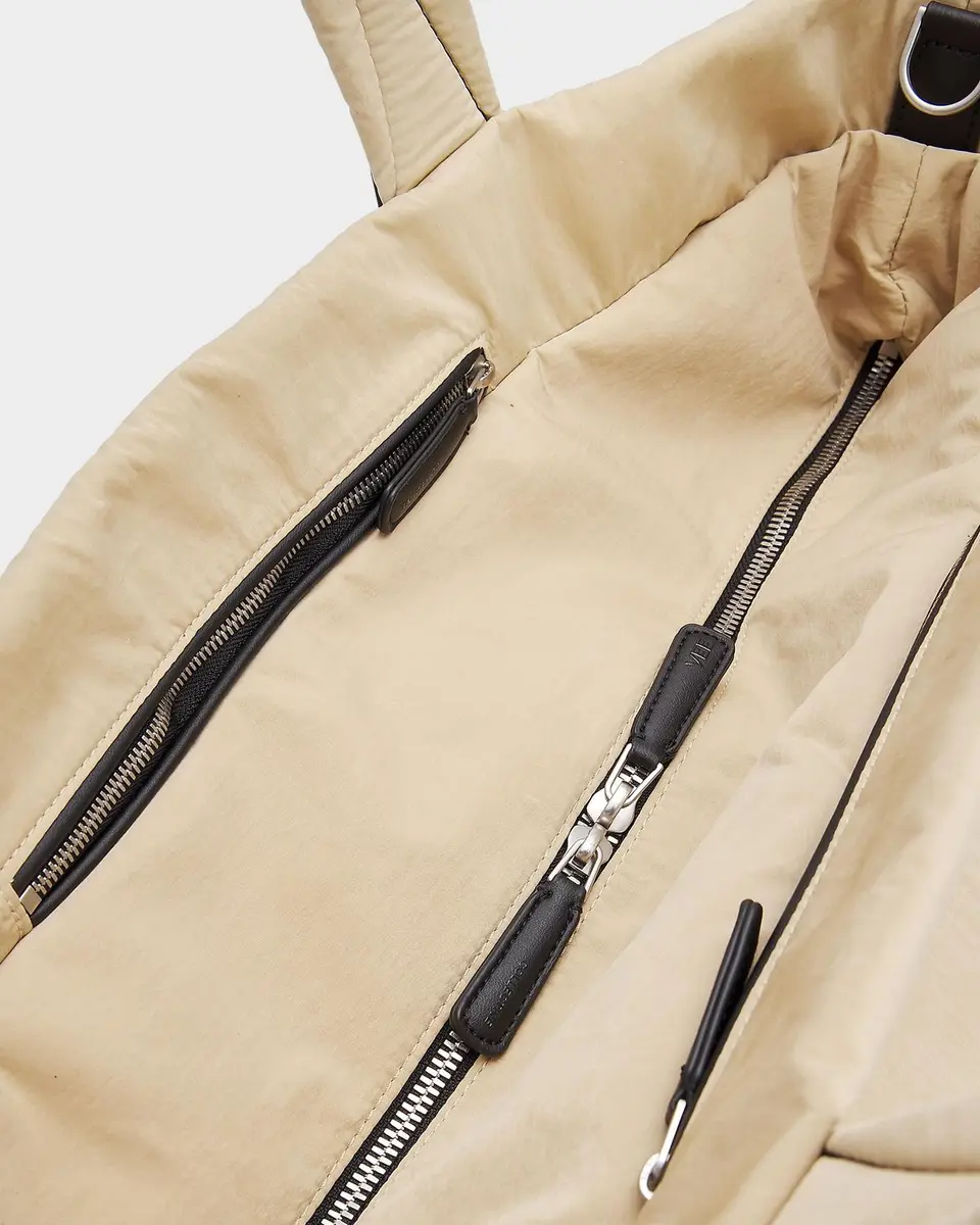 Vee Collective Essence Medium Contrast-Lined Tote Bag | Thumbnail 6
